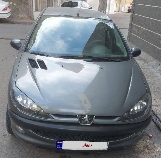 پژو ۲۰۶ صندوق دار v8 - 1385