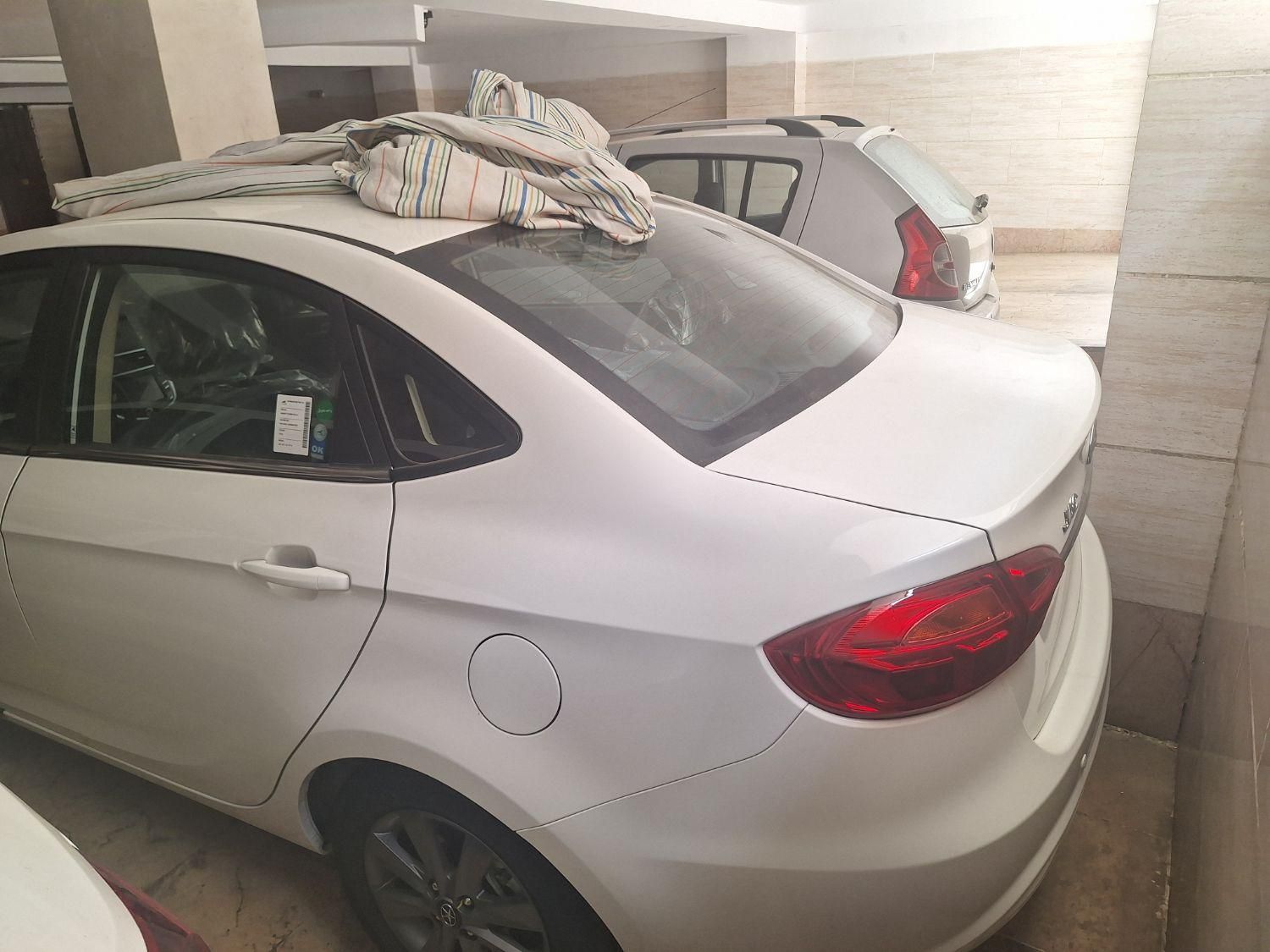 جک J4 اتوماتیک ساده - 1403