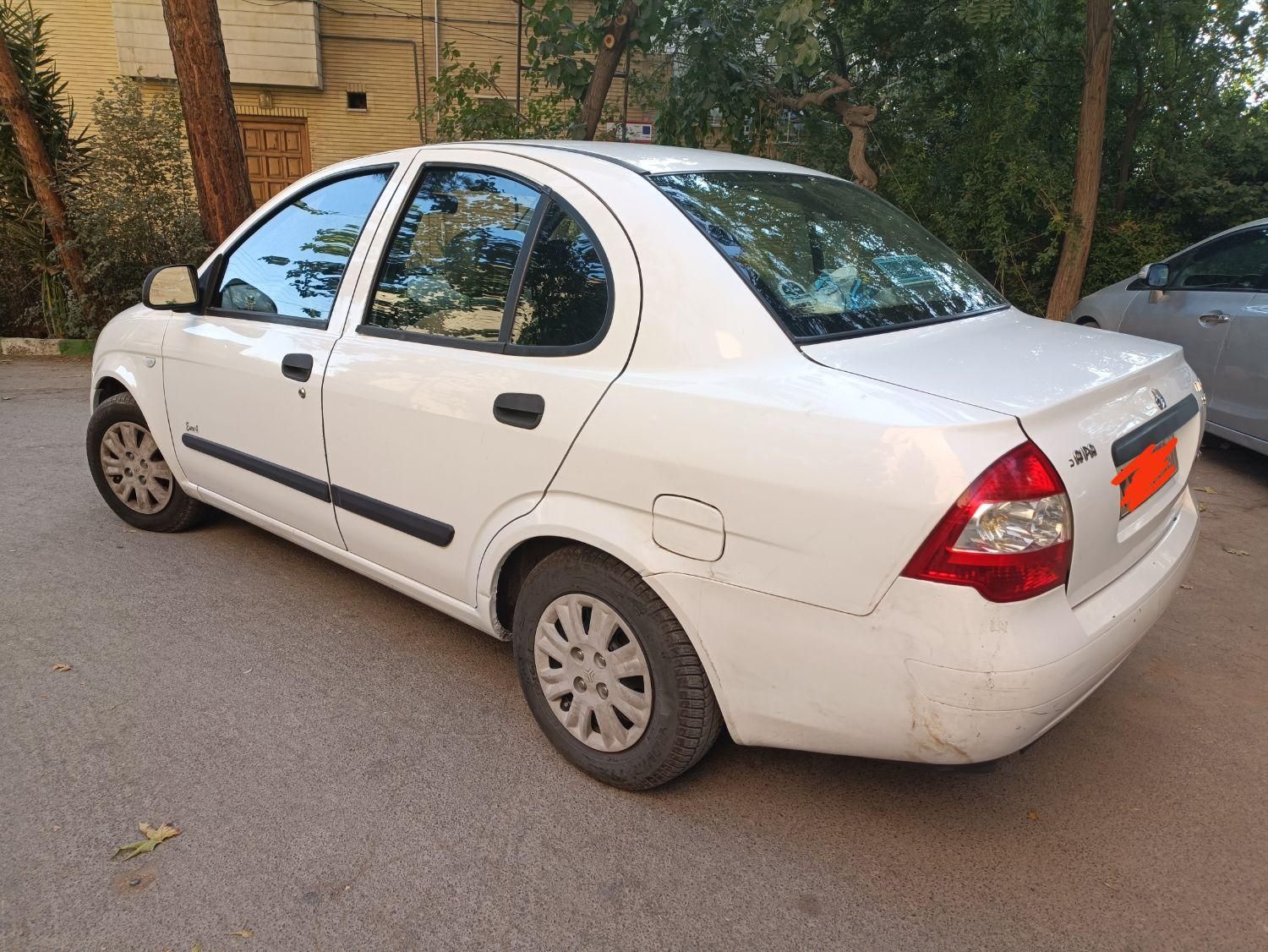 تیبا صندوق دار SX - 1393