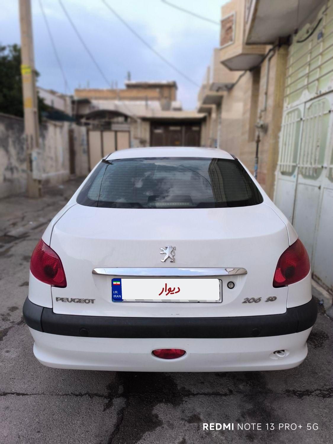 پژو ۲۰۶ صندوق دار v8 - 1390