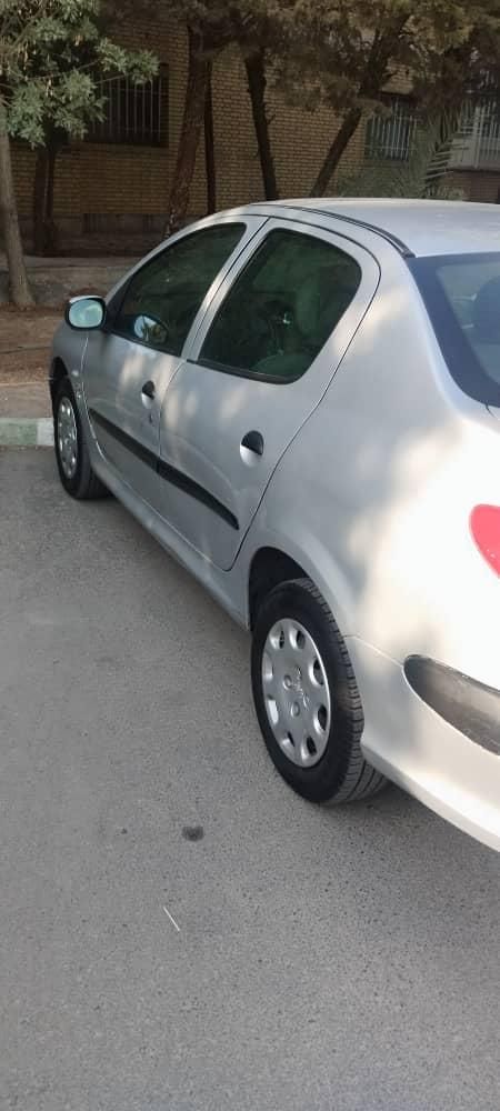 پژو ۲۰۶ صندوق دار v8 - 1386