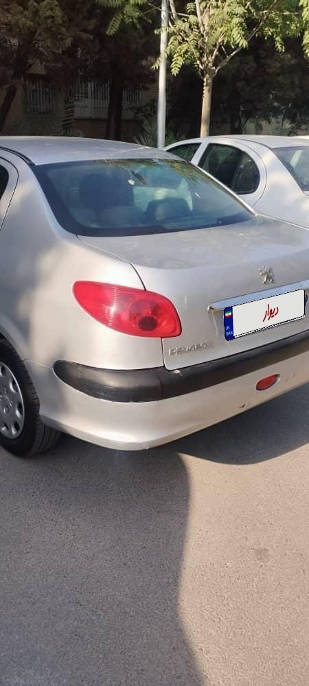 پژو ۲۰۶ صندوق دار v8 - 1386