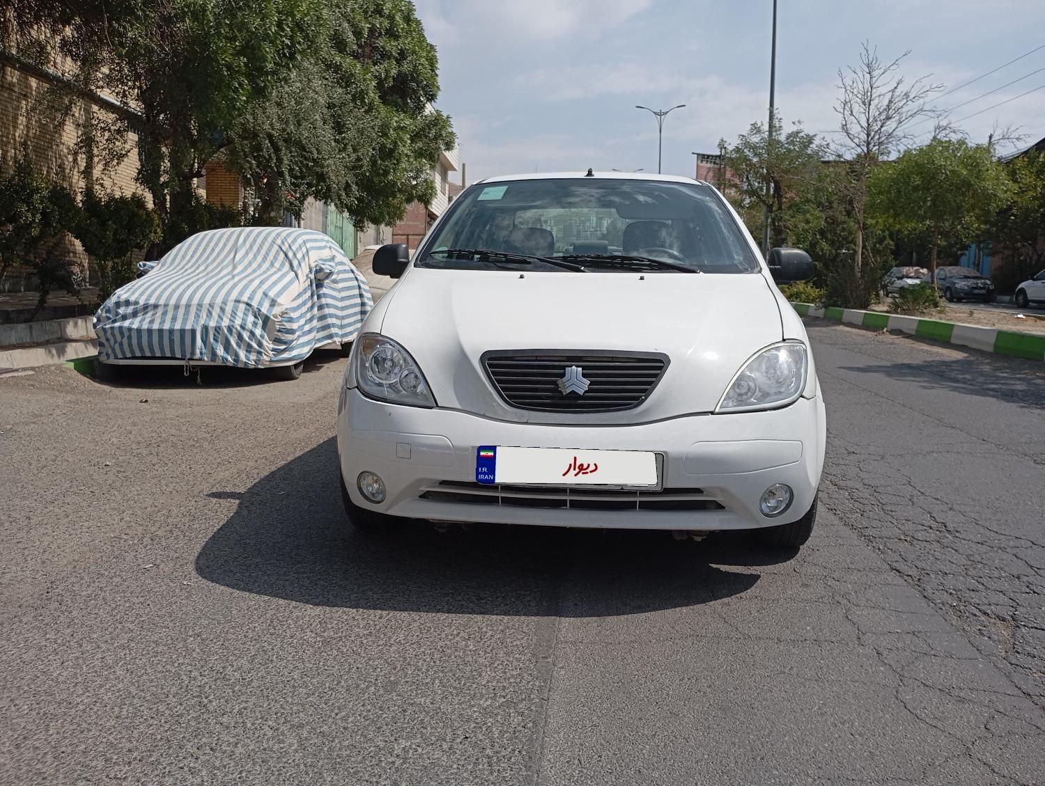 تیبا صندوق دار SX - 1401