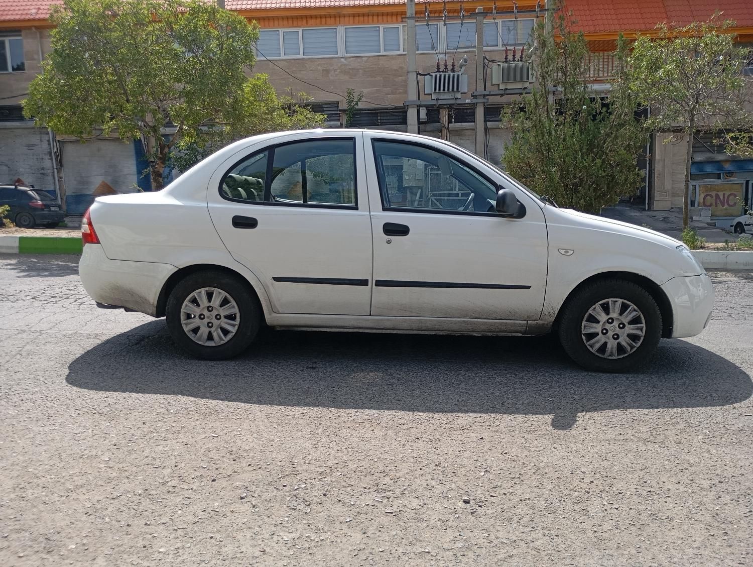 تیبا صندوق دار SX - 1401