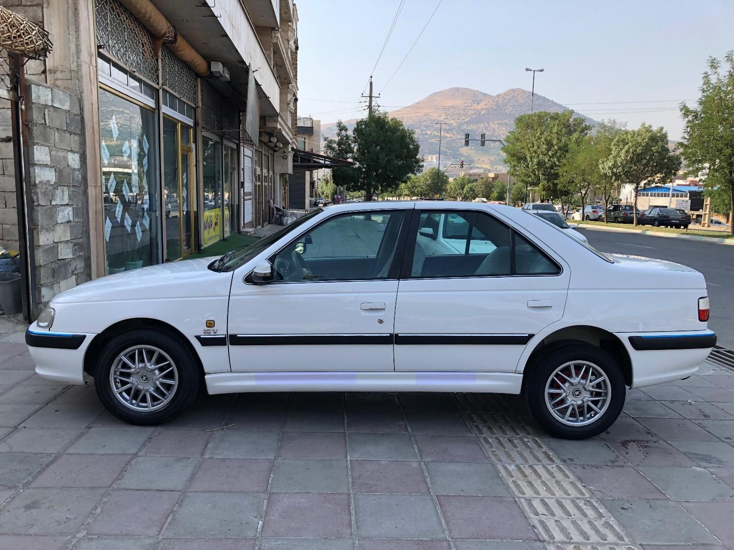 پژو پارس XU7ساده - 1390
