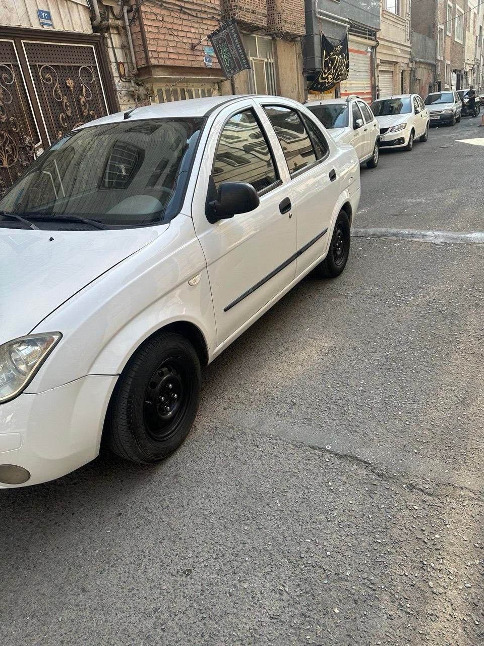 تیبا صندوق دار SX - 1396