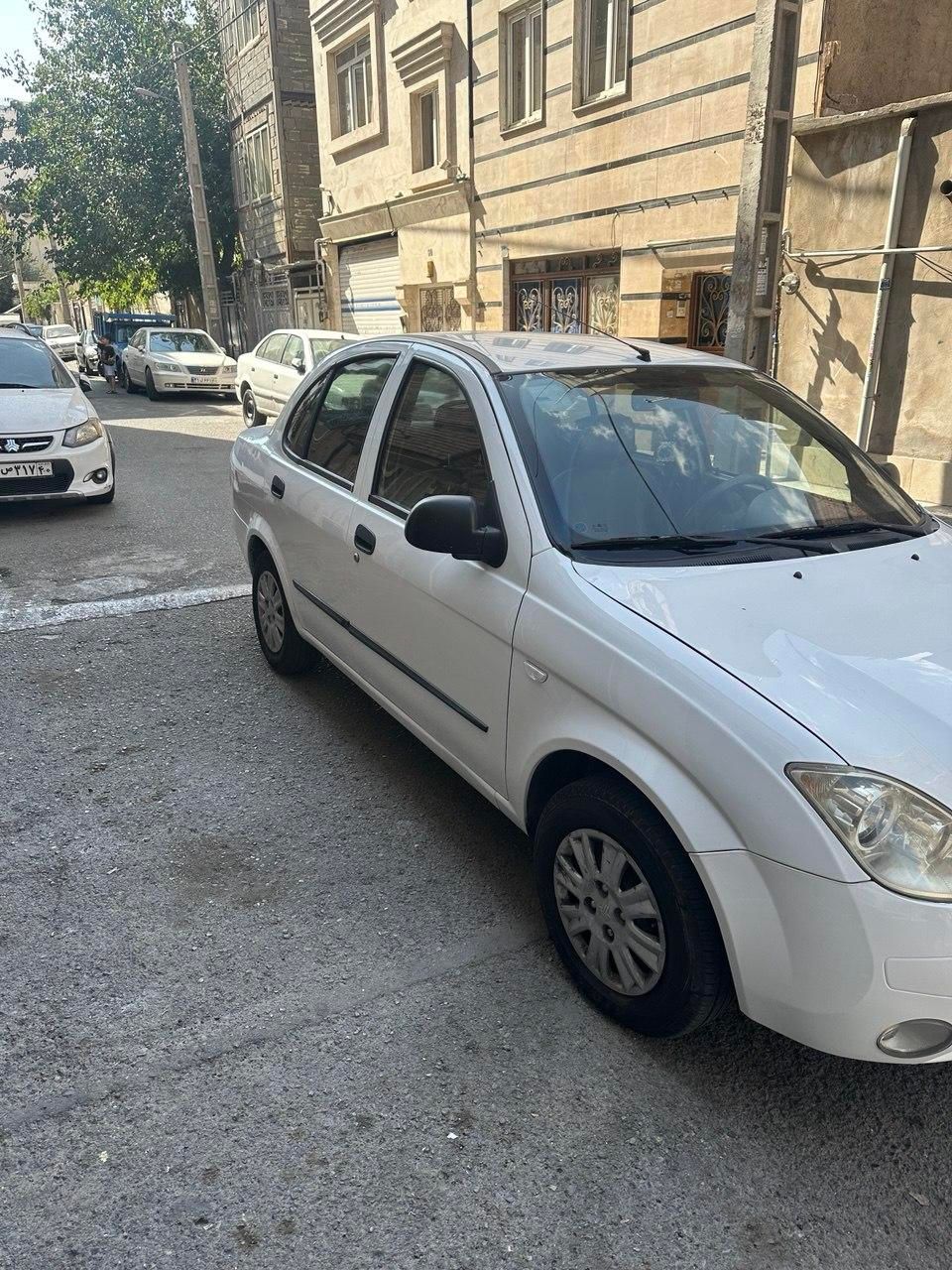 تیبا صندوق دار SX - 1396