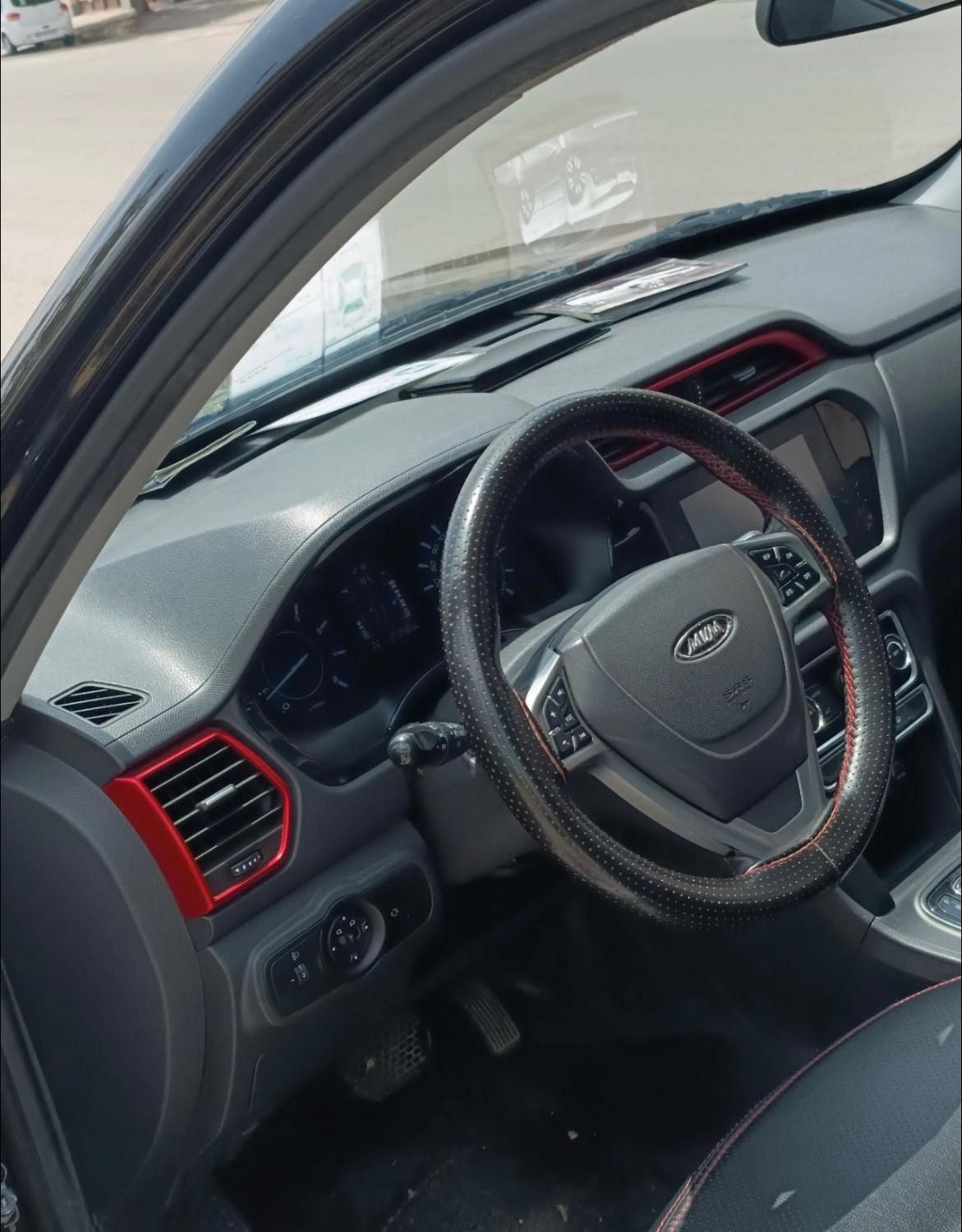 ام وی ام X33 S اتوماتیک اسپرت - 1396