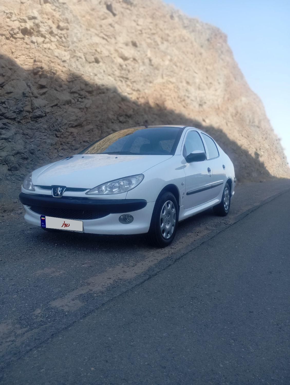 پژو ۲۰۶ صندوق دار v8 - 1396