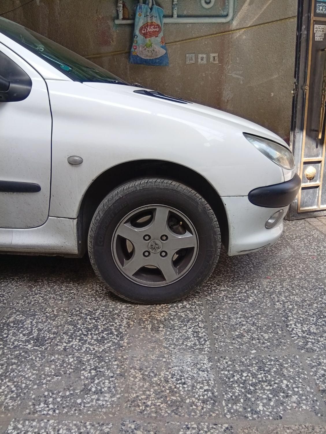 پژو ۲۰۶ صندوق دار v8 - 1399