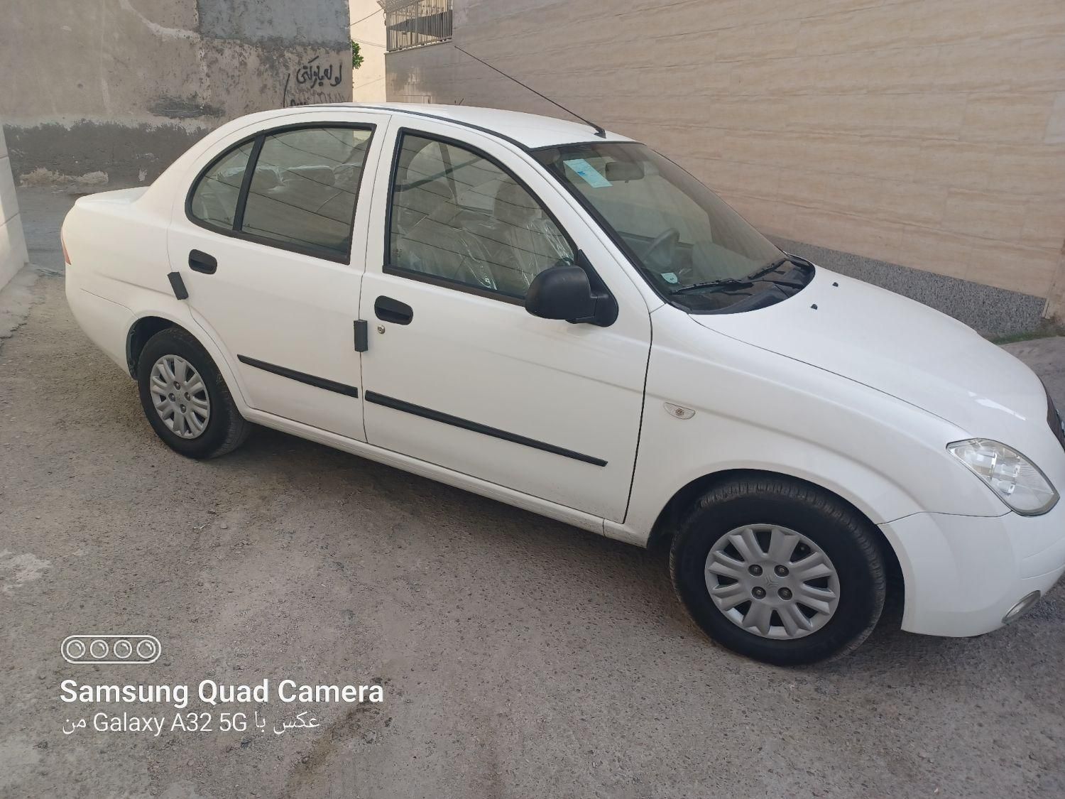 تیبا صندوق دار SX - 1400