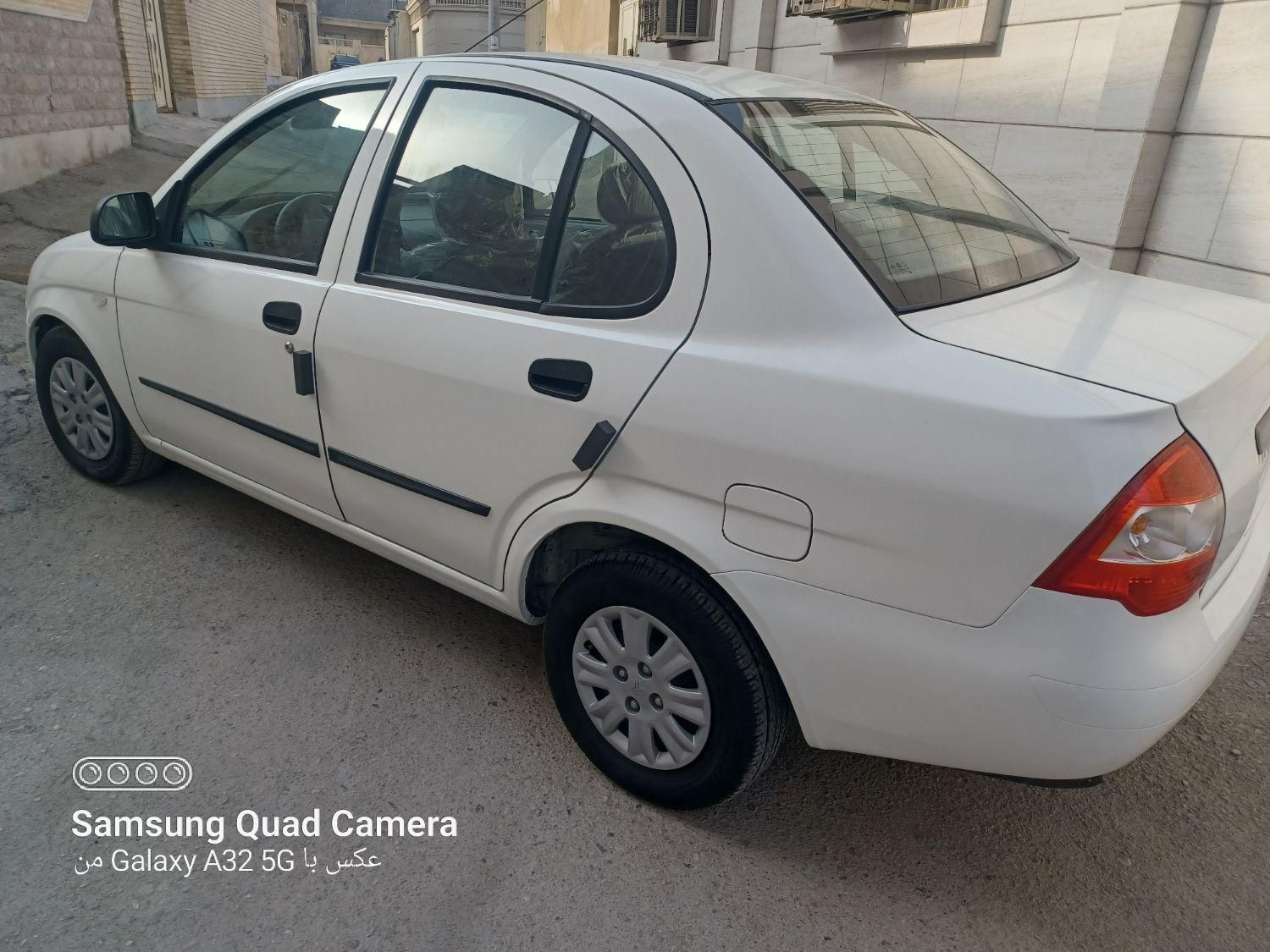 تیبا صندوق دار SX - 1400