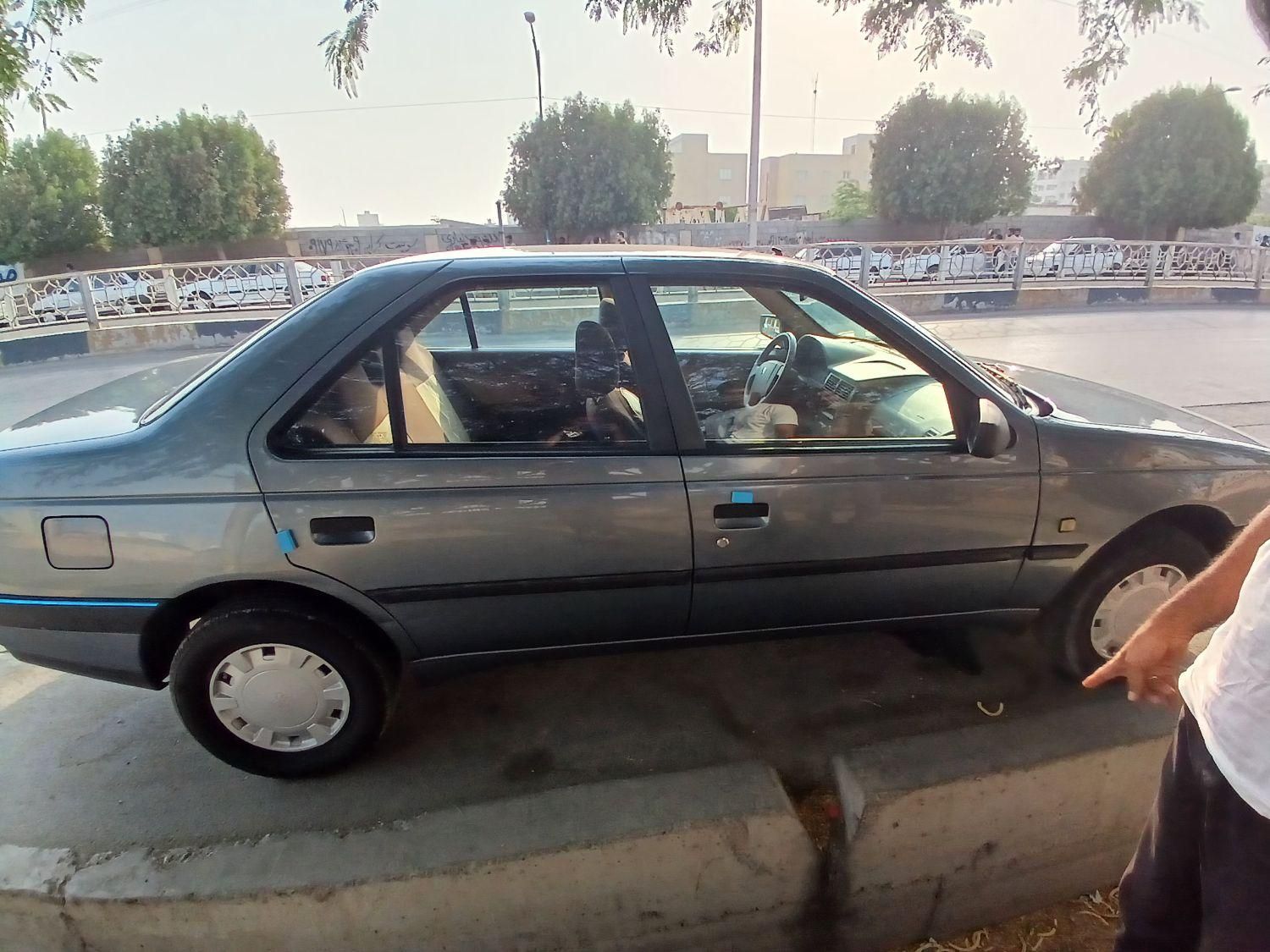 پژو 405 GL - 1373