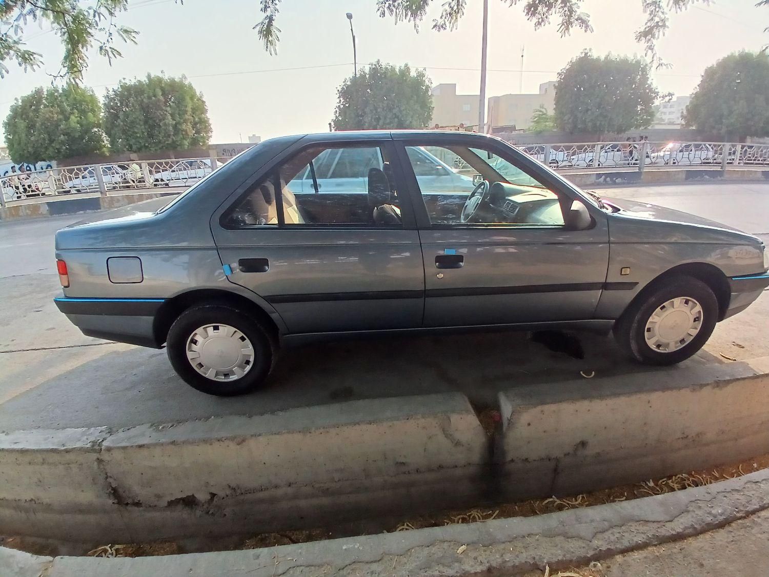 پژو 405 GL - 1373