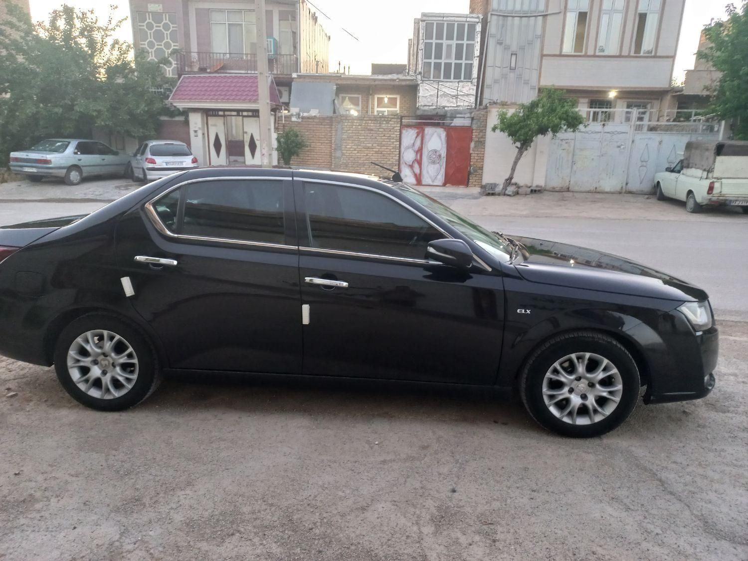 دنا پلاس تیپ ۲ سانروف ۴ ایربگ - 1398