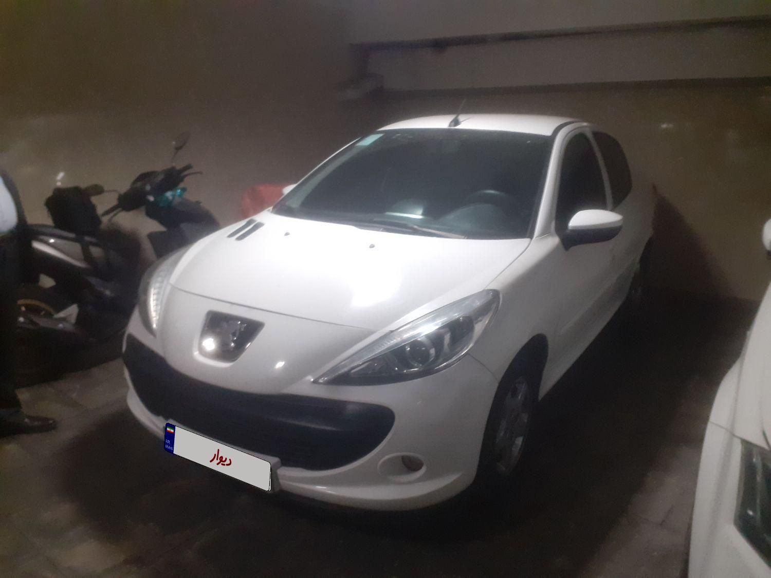 پژو ۲۰۷ صندوق دار اتوماتیک - 1397