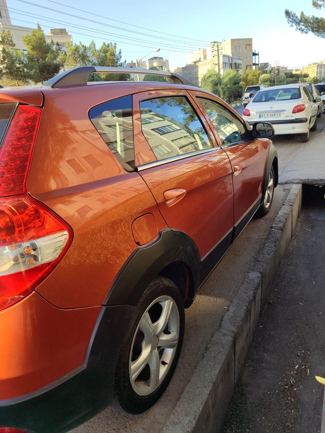دانگ فنگ H30 کراس اتوماتیک - 1397