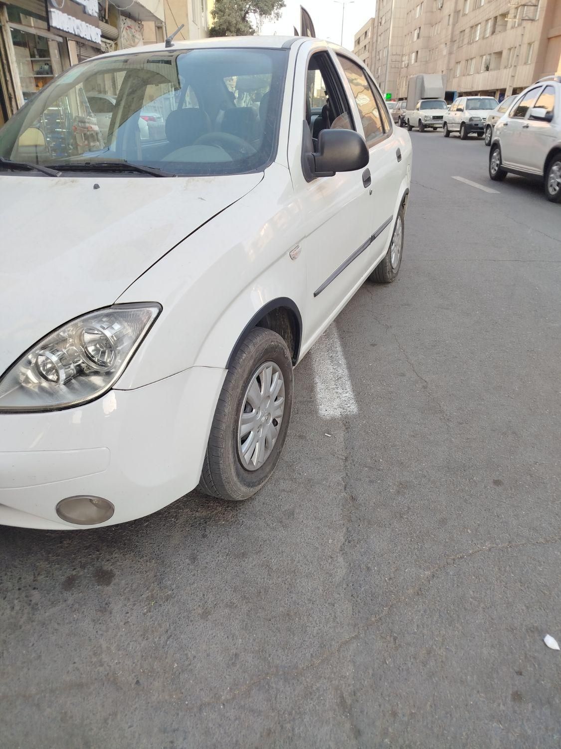تیبا صندوق دار SX - 1399