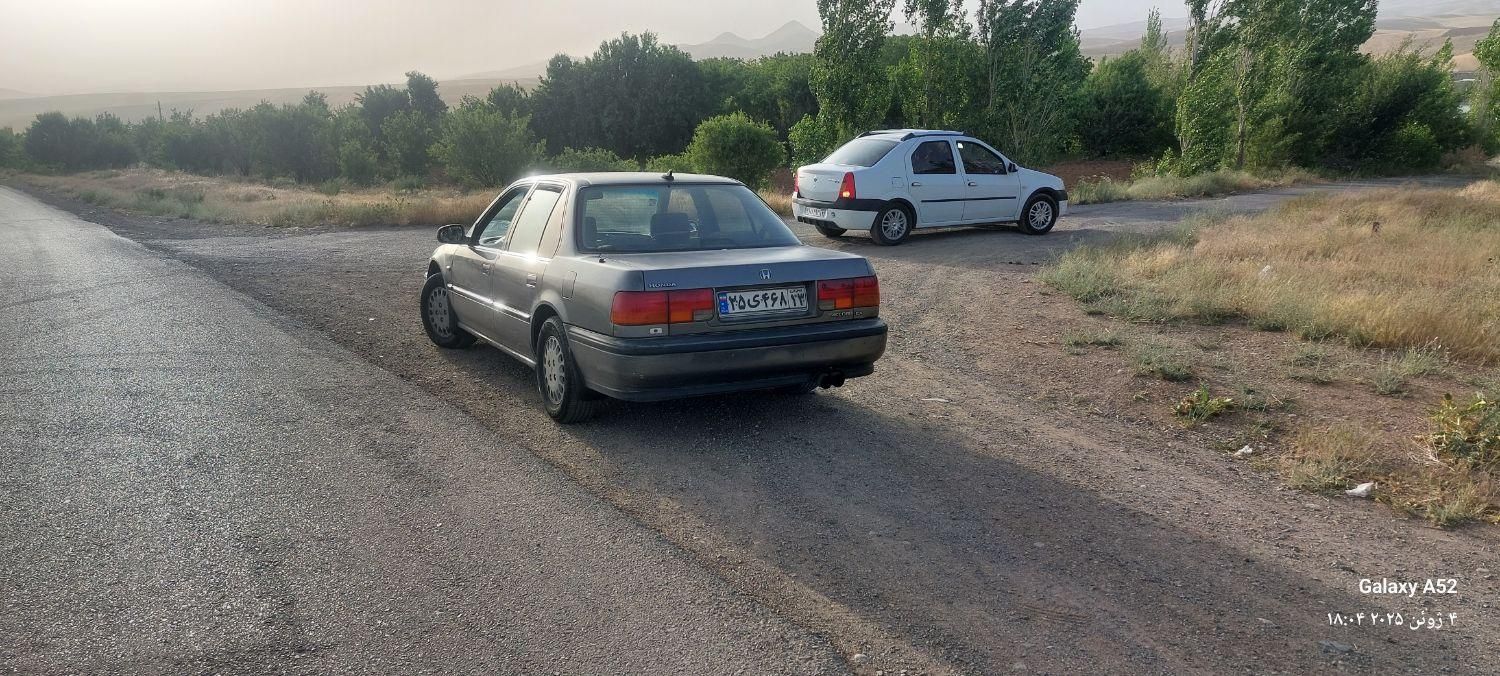 هوندا آکورد EX-B - 1993