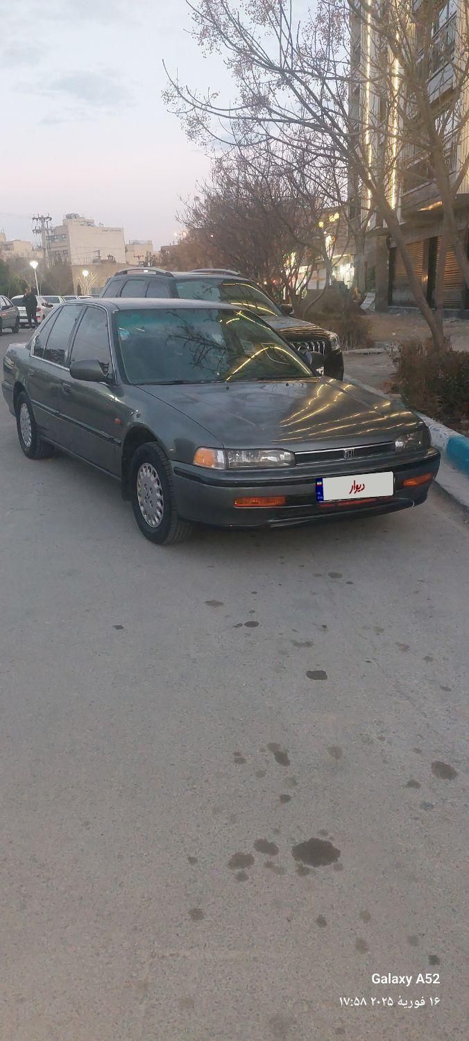 هوندا آکورد EX-B - 1993