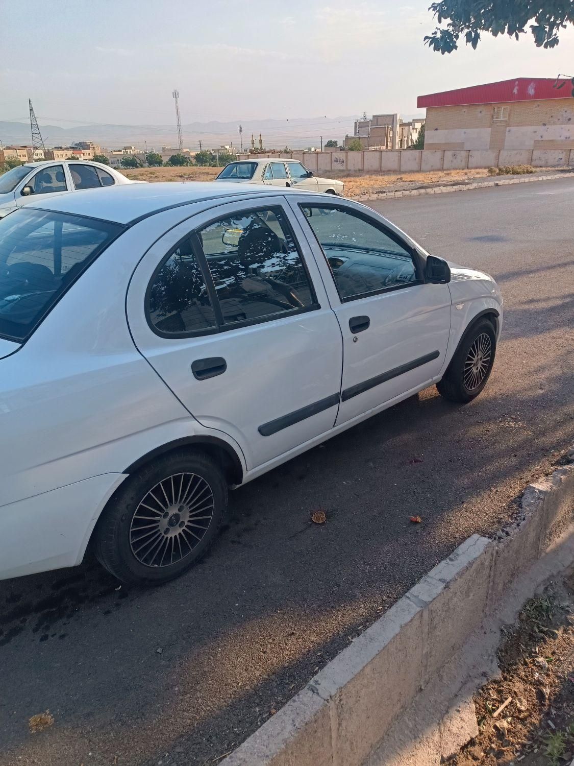 تیبا صندوق دار SX - 1394