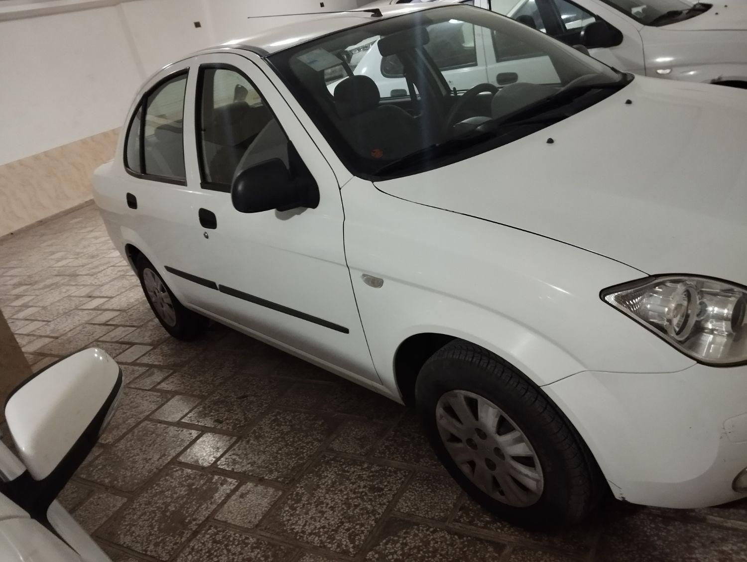 تیبا صندوق دار SX - 1399