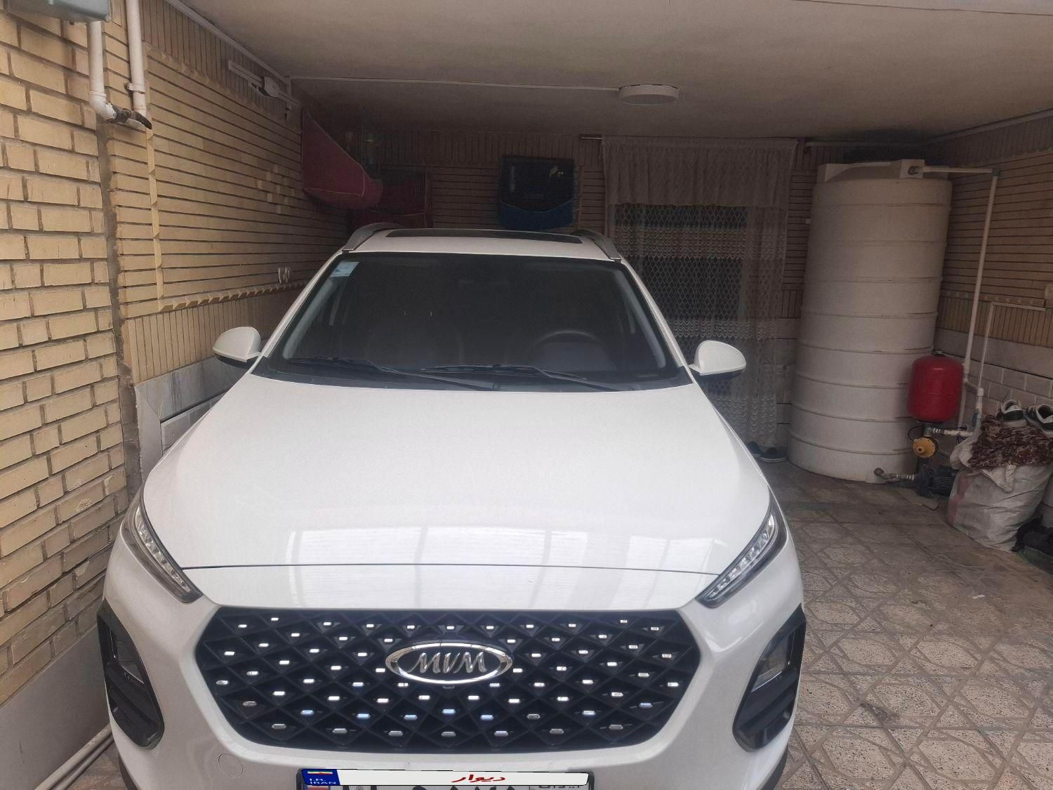 ام وی ام X22 پرو اتوماتیک IE - 1403