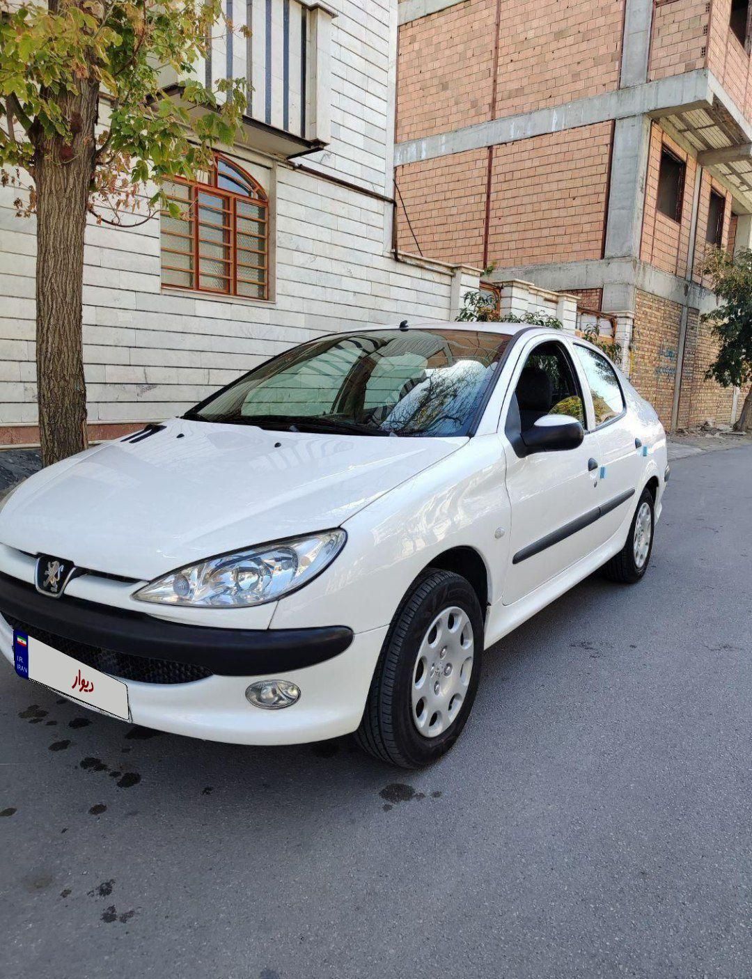 پژو ۲۰۶ صندوق دار v8 - 1390