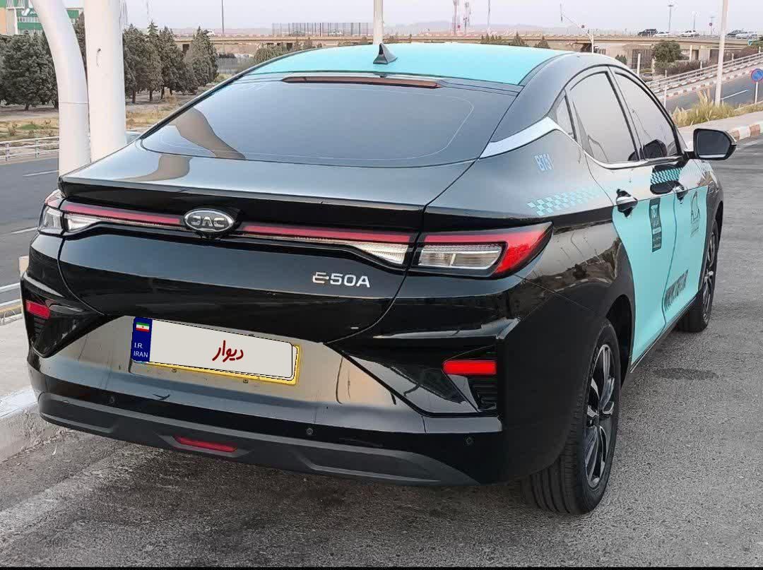 جک J4 اتوماتیک ساده - 1402