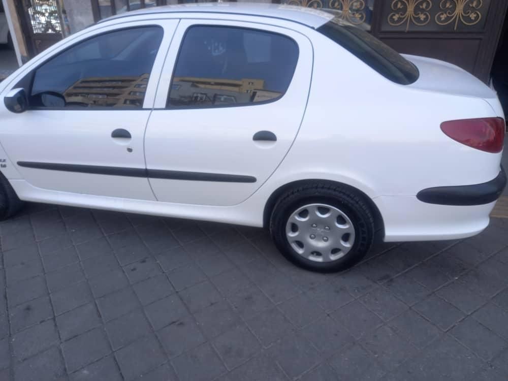پژو ۲۰۶ صندوق دار v8 - 1397