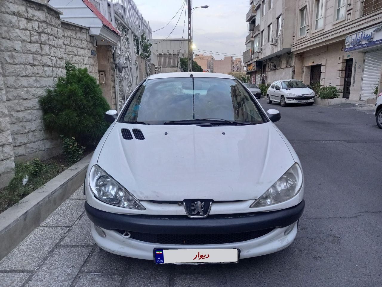 خودرو پژو، ۲۰۶ صندوق دار آگهی ann_19490396