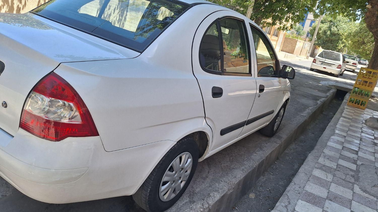 تیبا صندوق دار SX - 1391