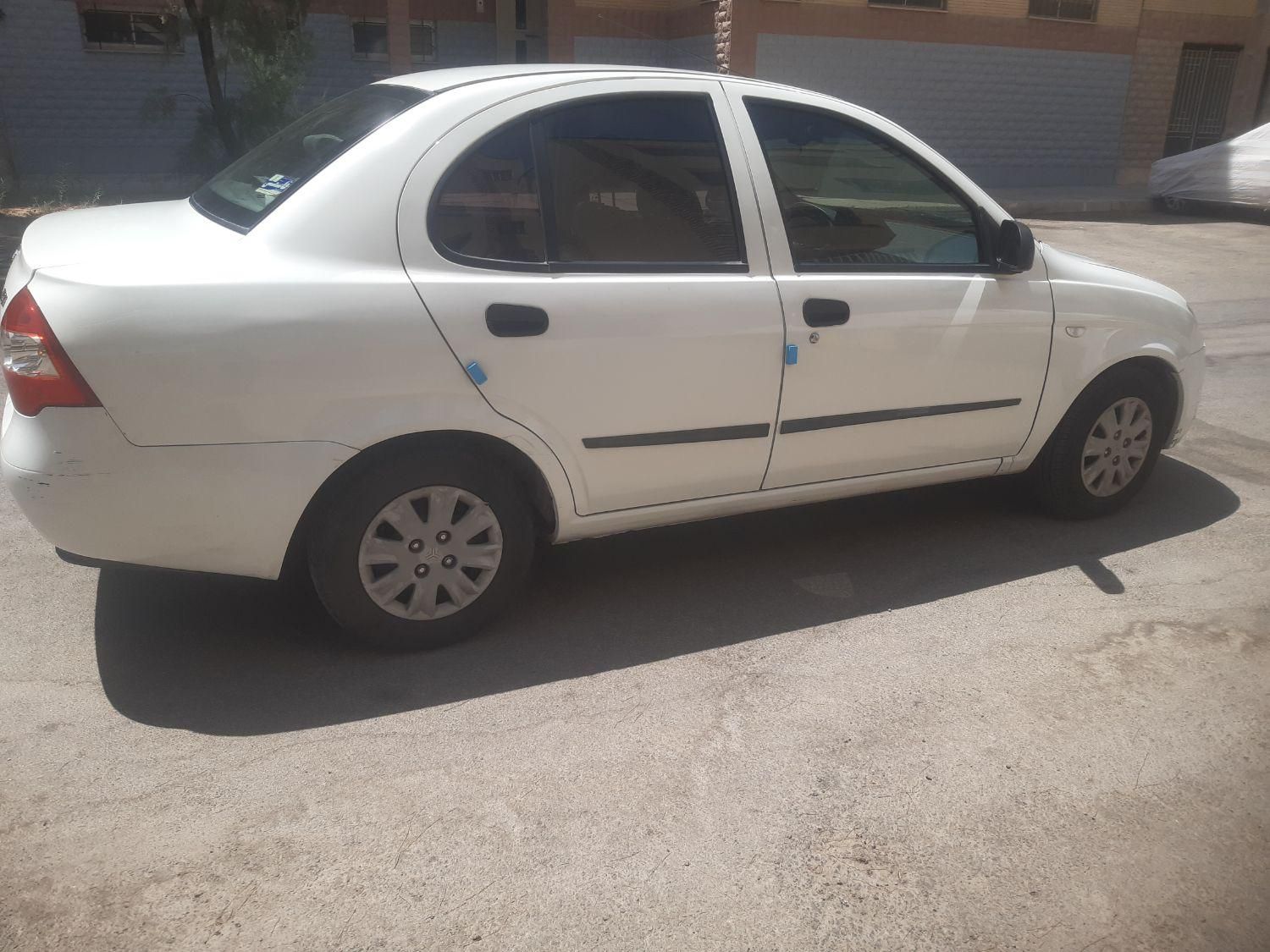 تیبا صندوق دار SX - 1400