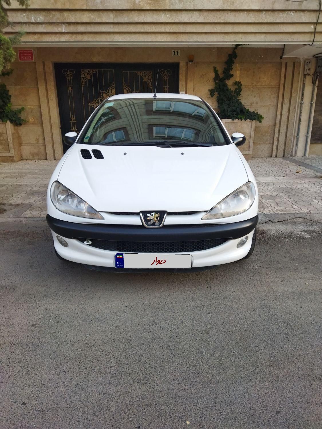 خودرو پژو، ۲۰۶ صندوق دار آگهی ann_19490717