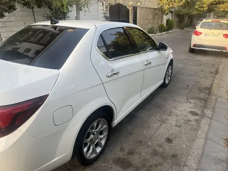 دنا پلاس توربو 6 دنده - 1402