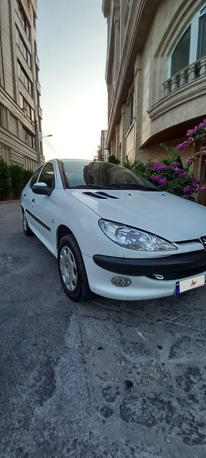 پژو ۲۰۶ صندوق دار v8 - 1396