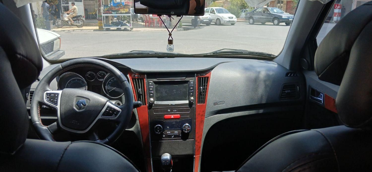 دنا پلاس توربو 6 دنده - 1402