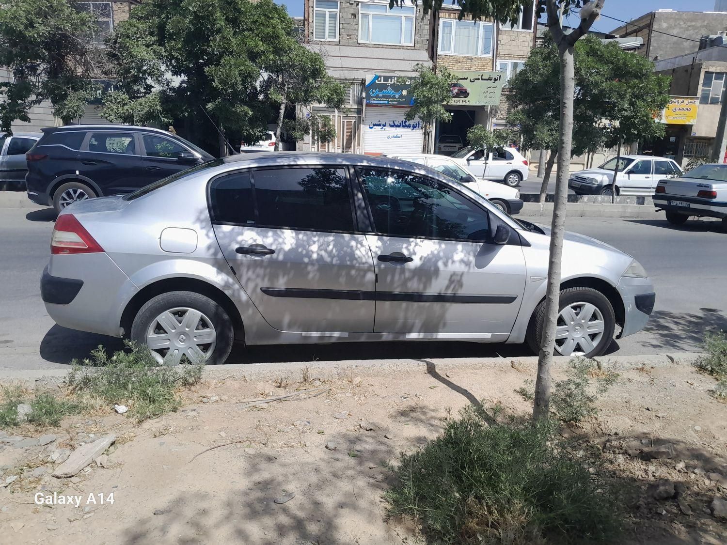 رنو مگان وارداتی دنده‌ای 1600 - 2008