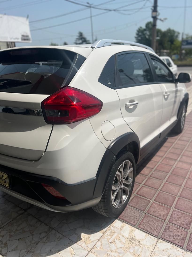 ام وی ام X22 دنده‌ای لاکچری - 1397