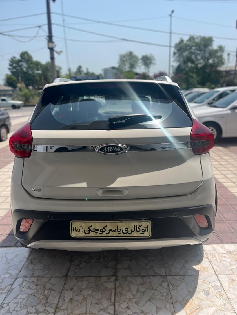 ام وی ام X22 دنده‌ای لاکچری - 1397