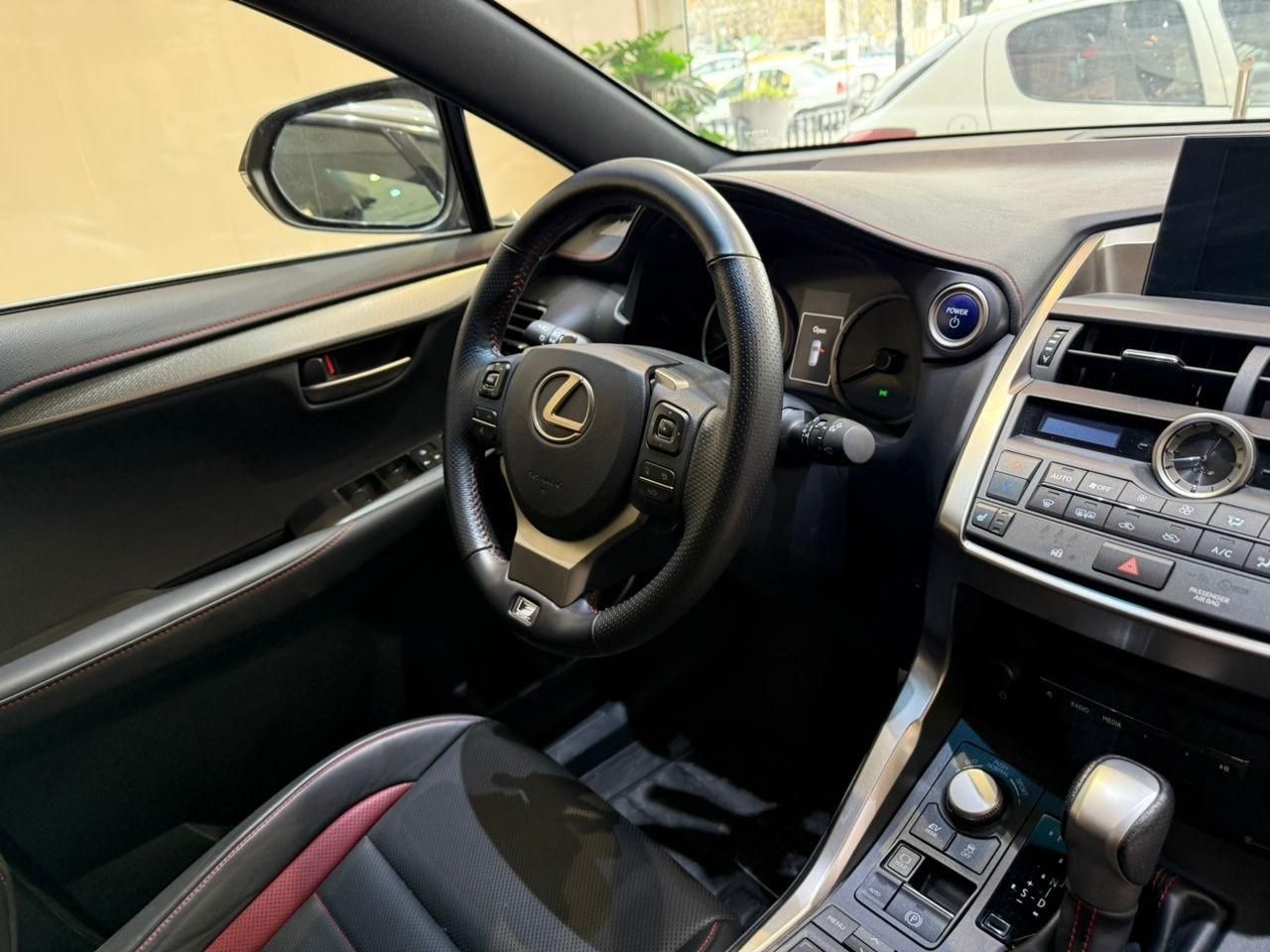 لکسوس NX هیبرید 300H - 2016