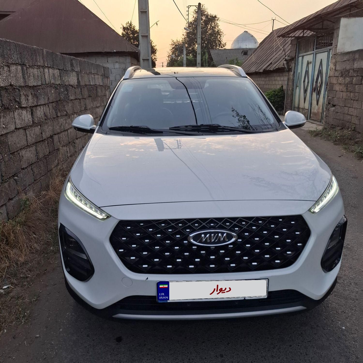 ام وی ام X22 پرو اتوماتیک اکسلنت - 1401