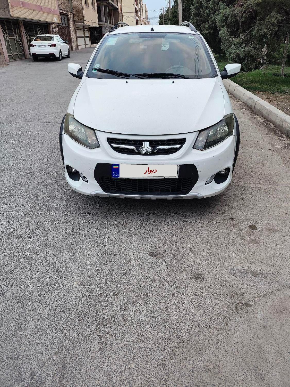 خودرو کوییک، معمولی آگهی ann_19492034