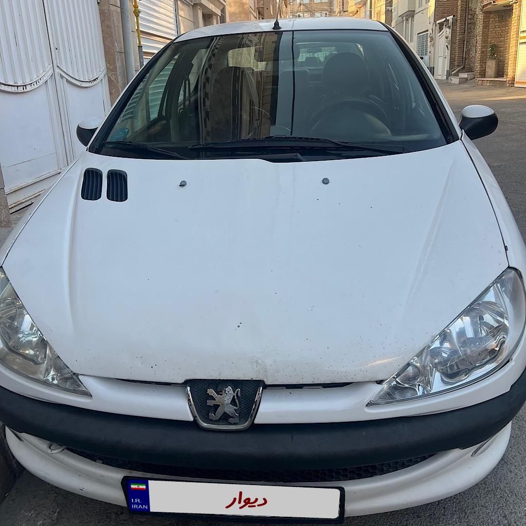 پژو ۲۰۶ صندوق دار v8 - 1387