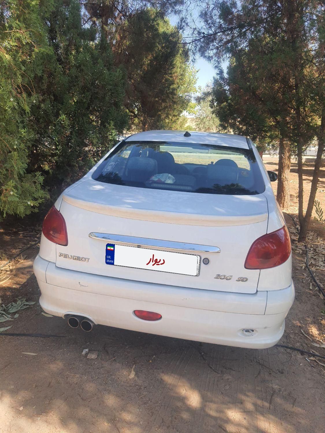 پژو ۲۰۶ صندوق دار v8 - 1389