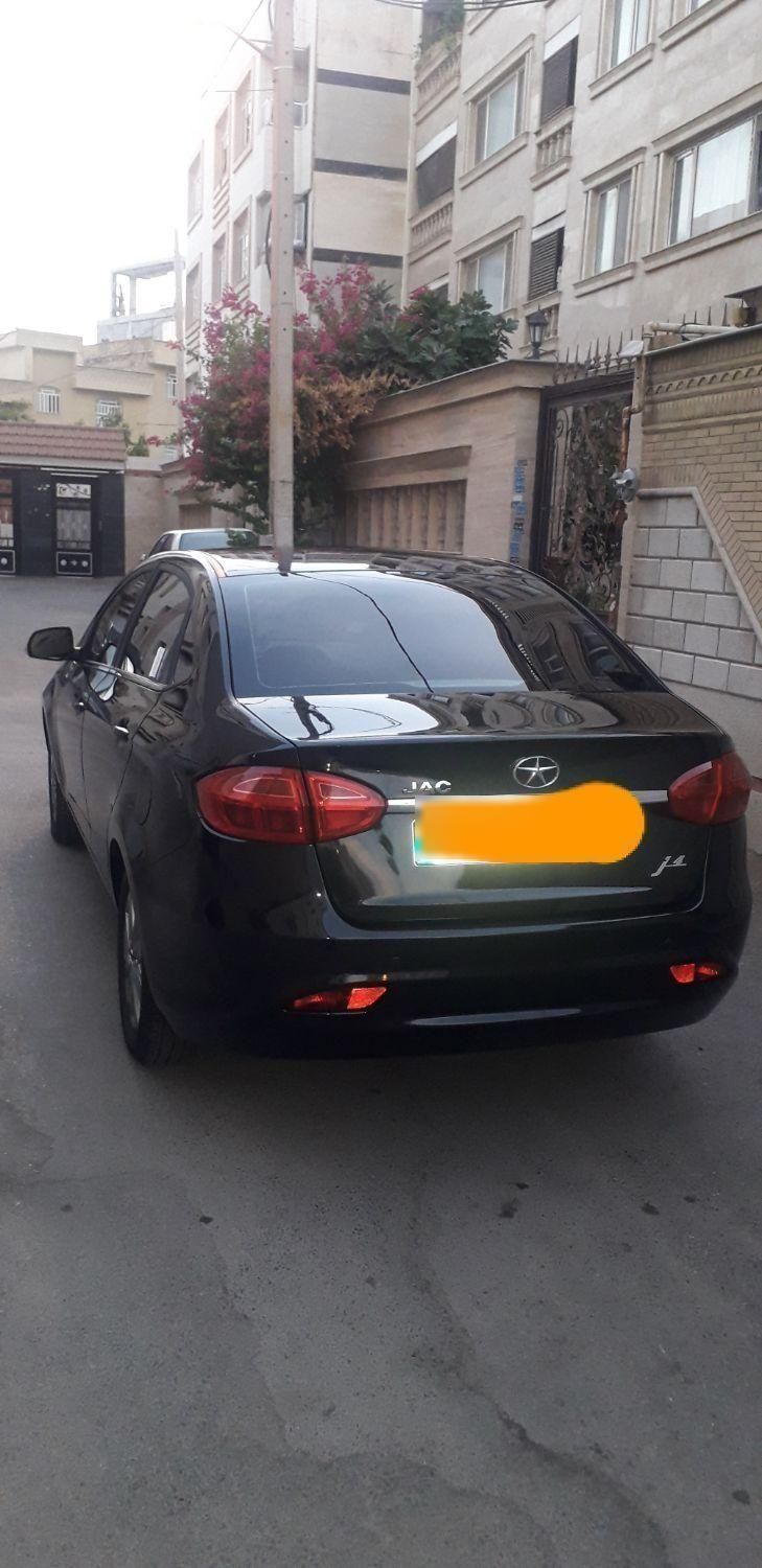جک J4 اتوماتیک ساده - 1403
