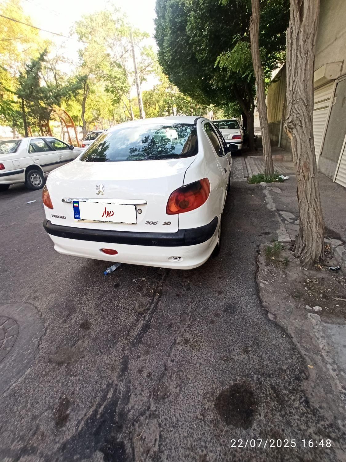 پژو ۲۰۶ صندوق دار v8 - 1393