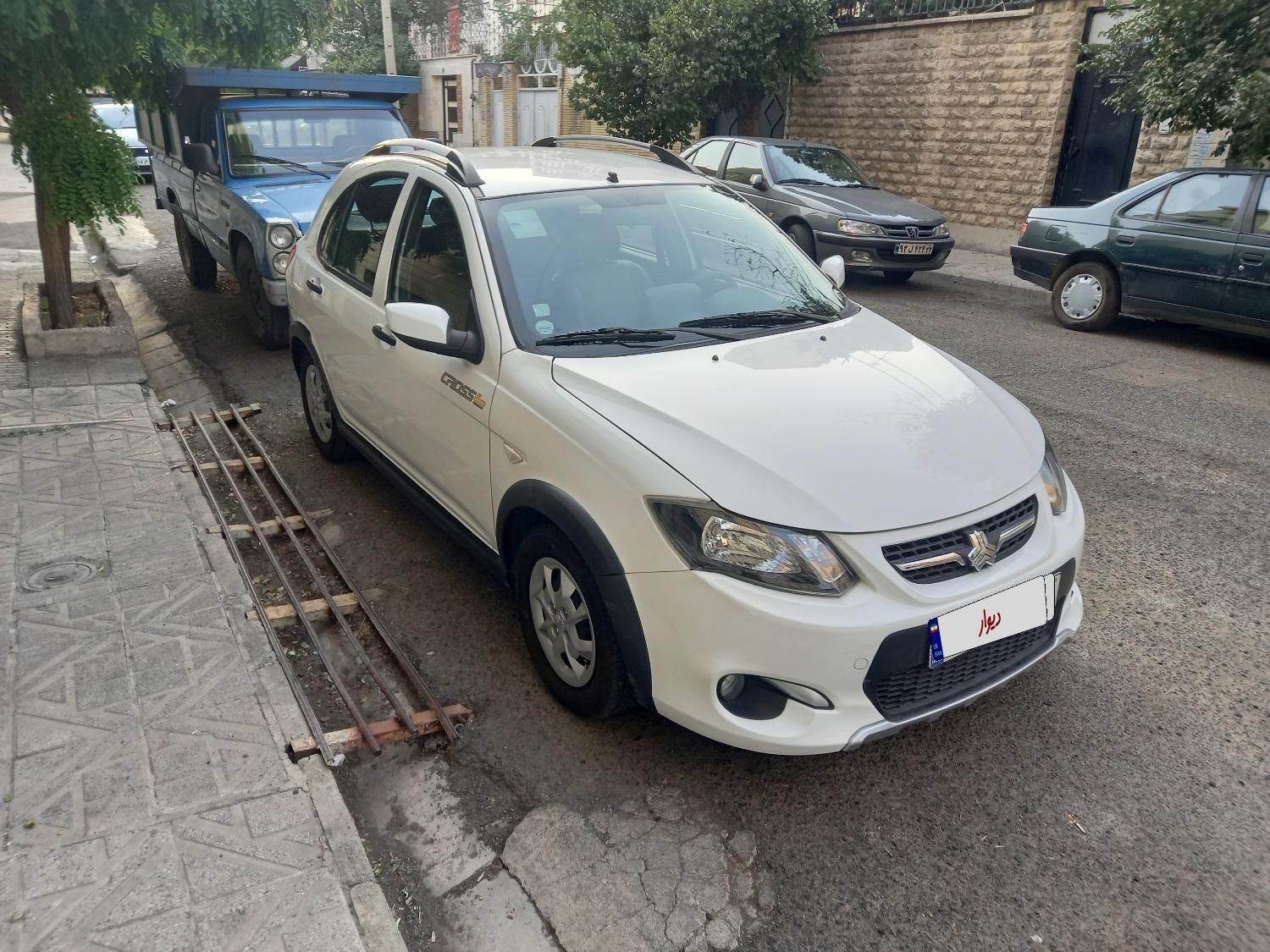 خودرو کوییک، معمولی آگهی ann_19492257