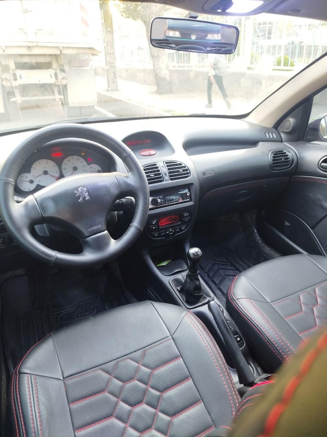 پژو ۲۰۶ صندوق دار v8 - 1386