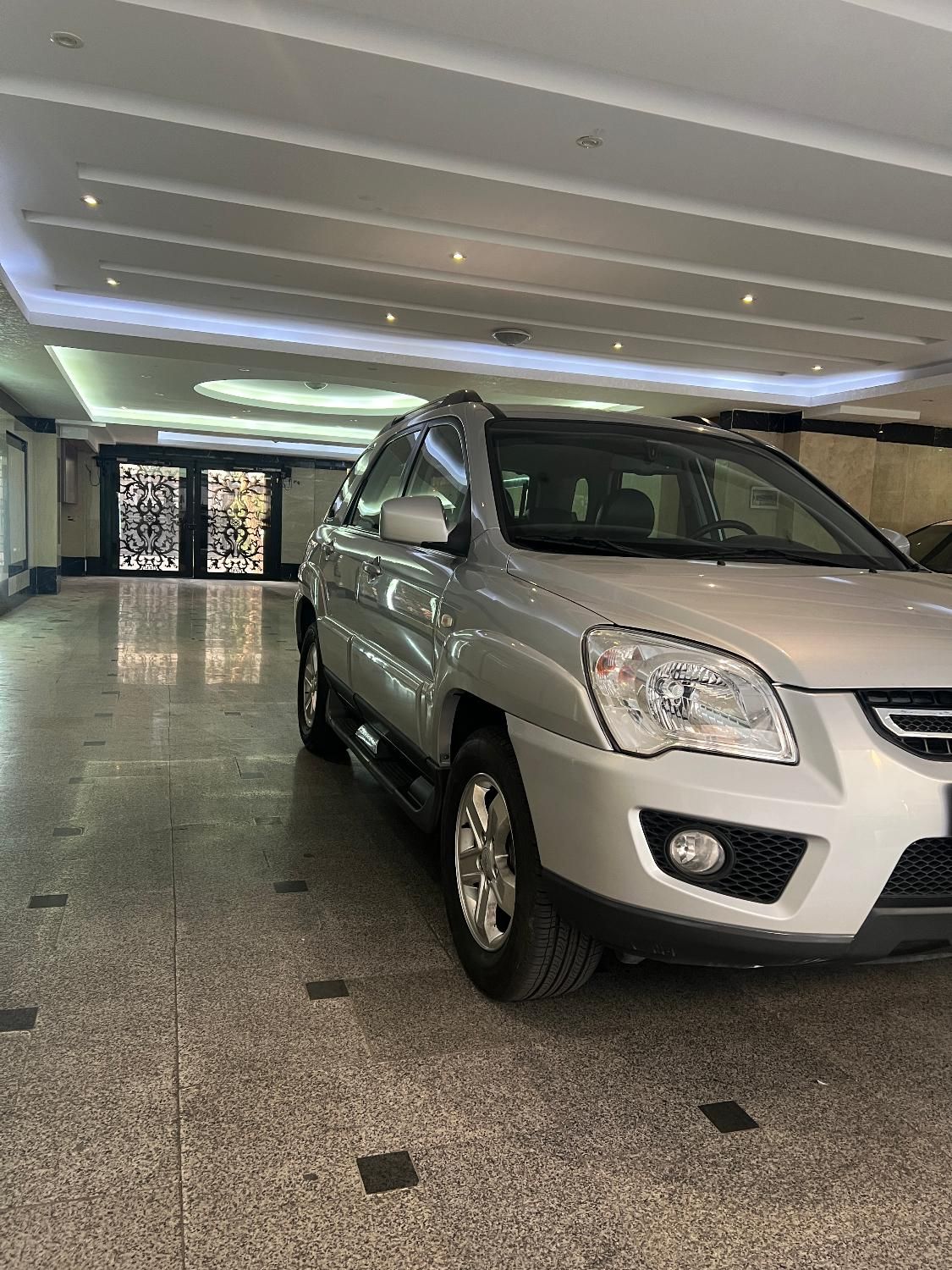 کیا اسپورتیج 6 سیلندر 2700cc - 2010
